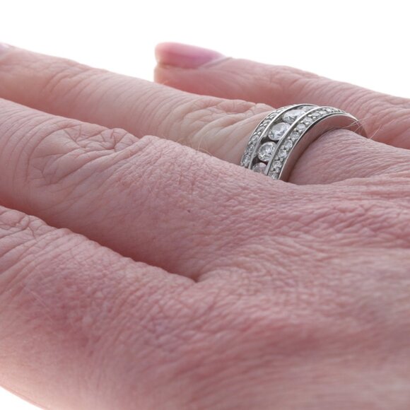 White Gold Diamond Band - 14k Round Brilliant 1.00ctw Seven-Stone Wedding Ring - Picture 4 of 6